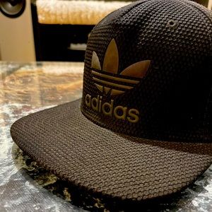 Adidas SnapBack Mesh Reflective